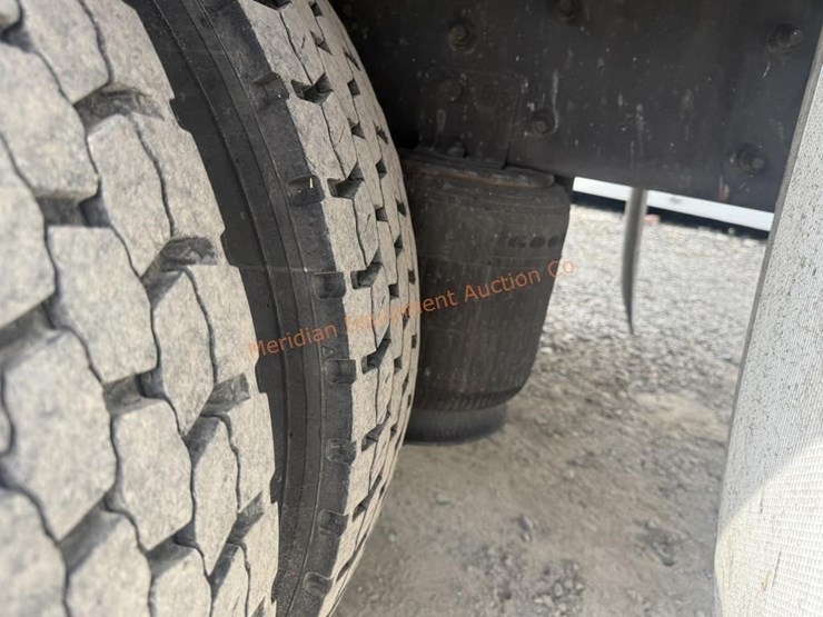 2012-international-4000-image-22