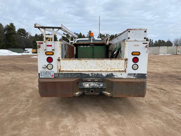 2004-ford-f550-image-4