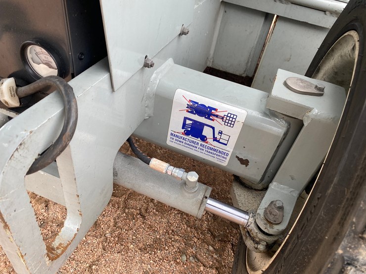 1995-skyjack-sjkb33n-image-22