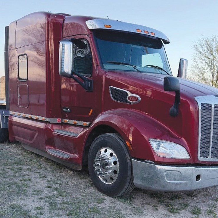 2019 PETERBILT 579