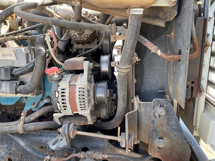 2002-international-4700-image-44