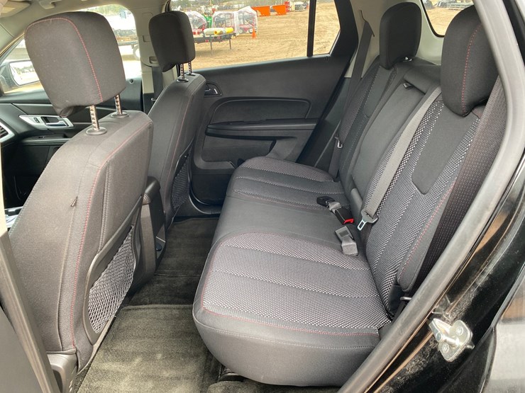 2017-gmc-terrain-sle-image-28