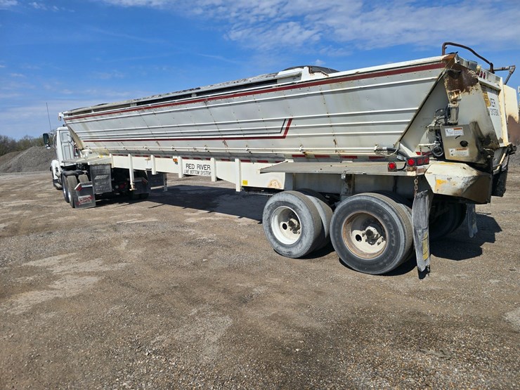 2000-red-river-live-bottom-image-12