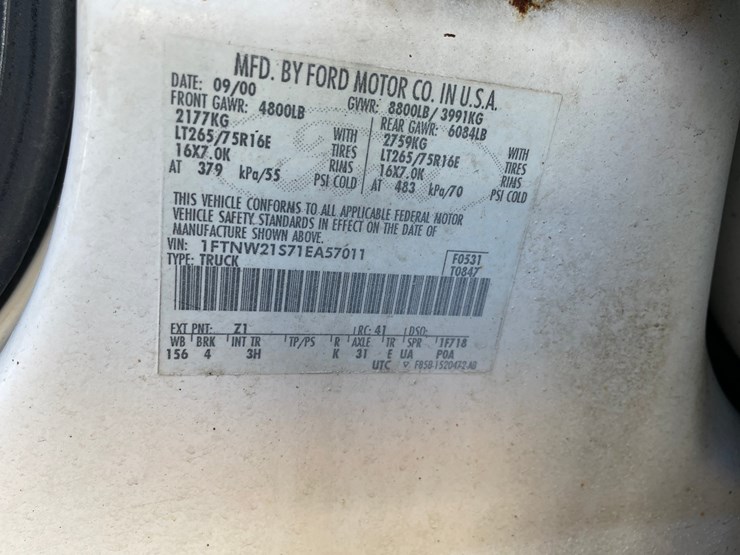 2001-ford-f250-image-9