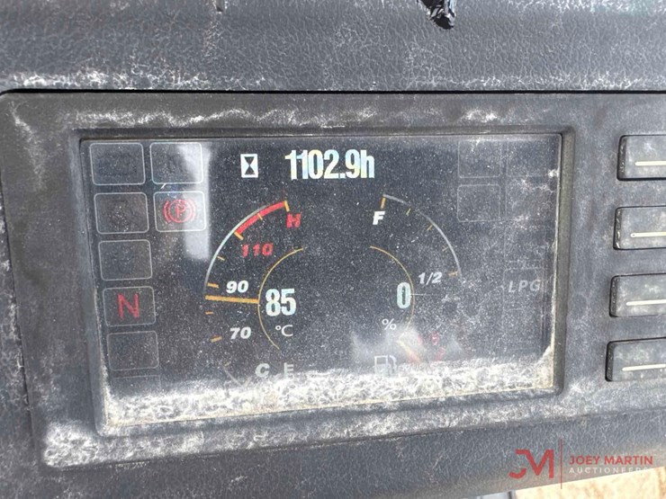 hangcha-cpyd32-xw71f-c-straight-mast-forklift-image-18