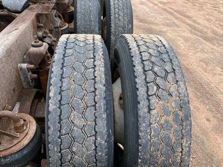 1998-kenworth-t800-image-27