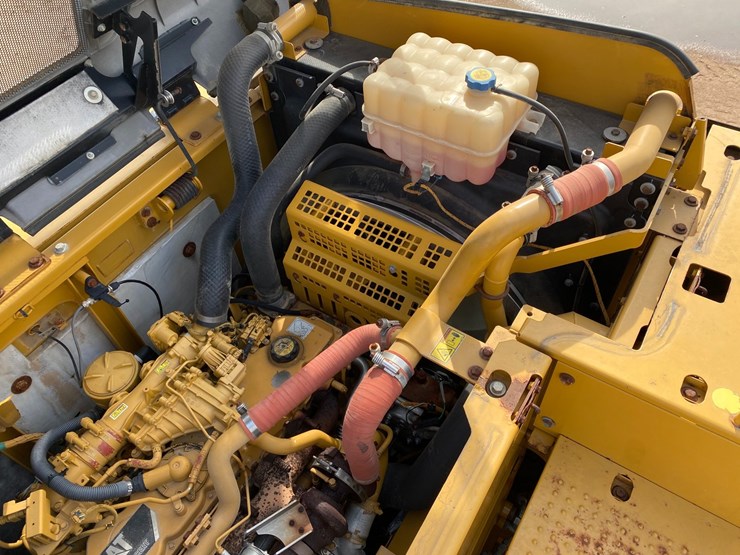 2014-caterpillar-324el-image-39