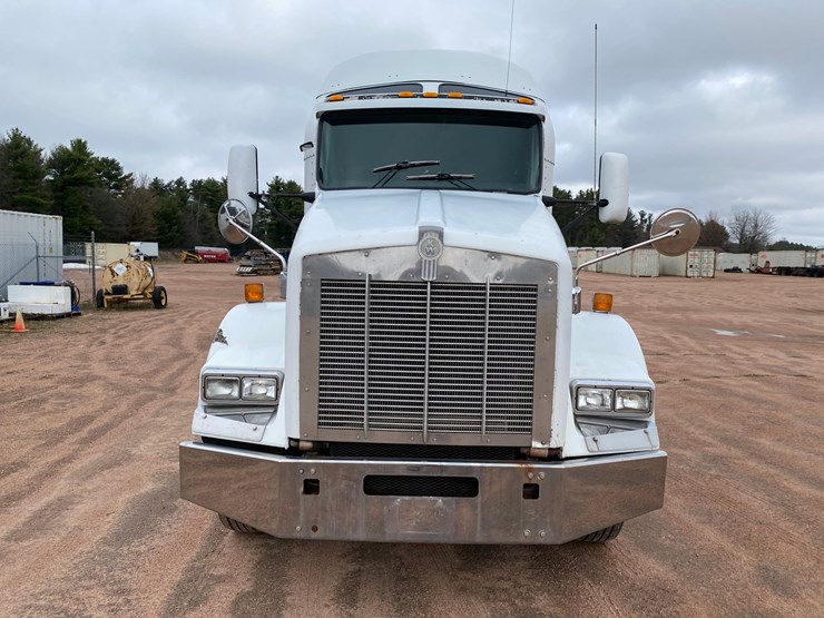 1998-kenworth-t800-image-2