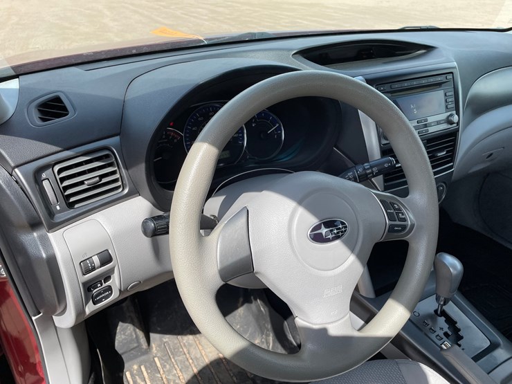 2011-subaru-forester-image-22