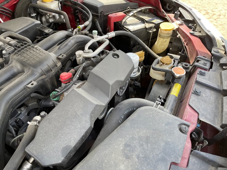 2011-subaru-forester-image-37