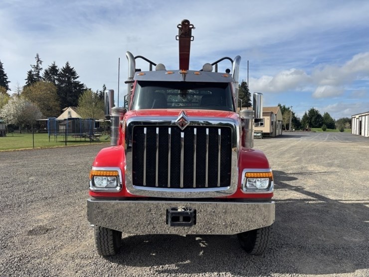 2023-international-hx520-image-7