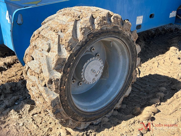 2013-genie-s85-image-11