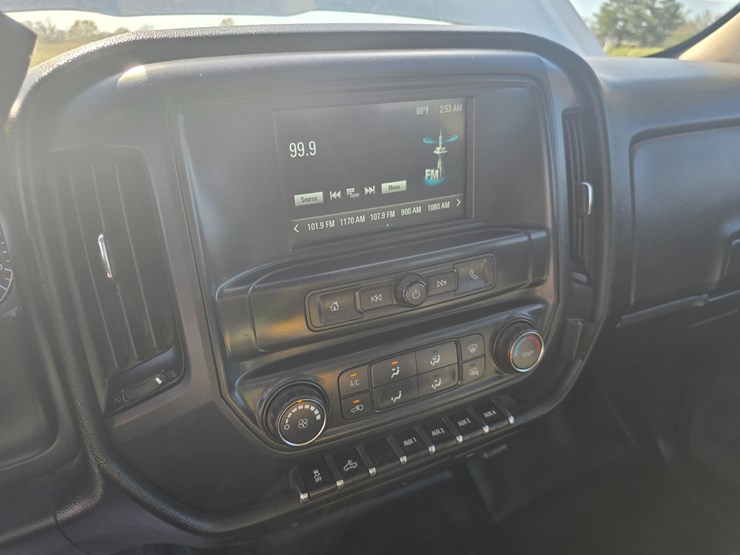2019-chevrolet-silverado-3500-image-44