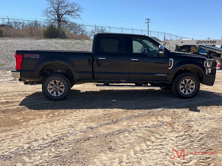 2019-ford-f250-xlt-image-5