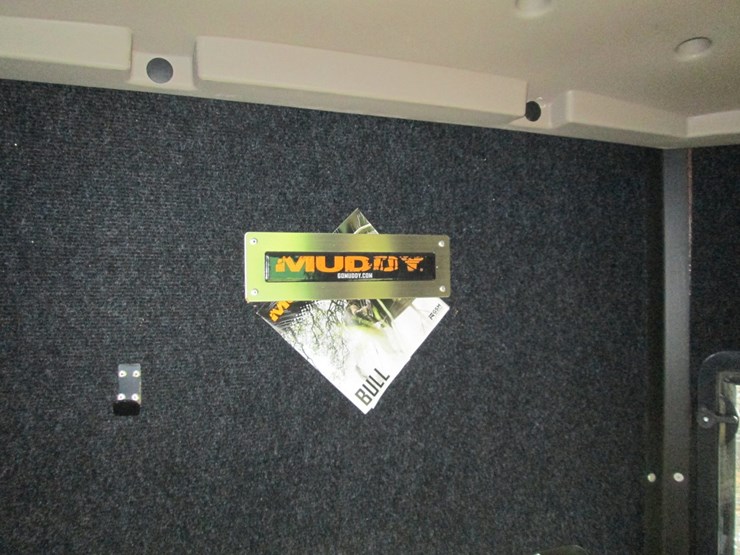 #5255-•-unused-muddy-bull-hunting-blind-w/10'-tower-image-10