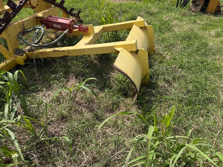 #46933-•-allen-manfacturing-levee-trencher-image-5