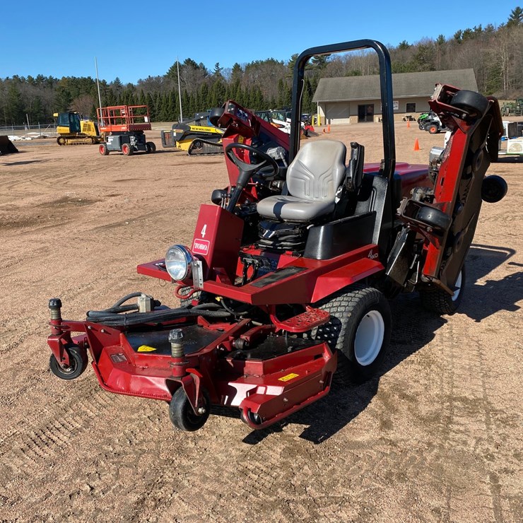 TORO GROUNDSMASTER 4000D
