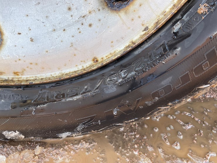 2009-ford-f350-image-12