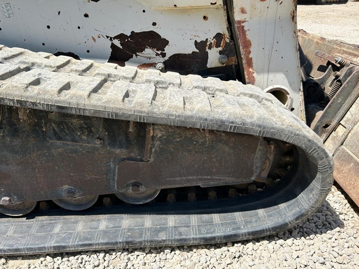 bobcat-t770-image-15