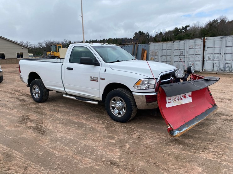 2017-dodge-ram-2500-image-4