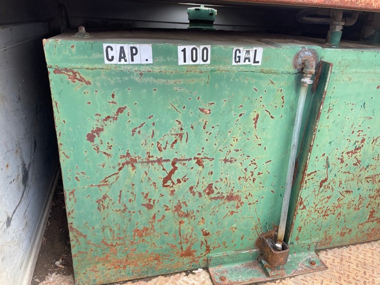 2004-ford-f550-image-21