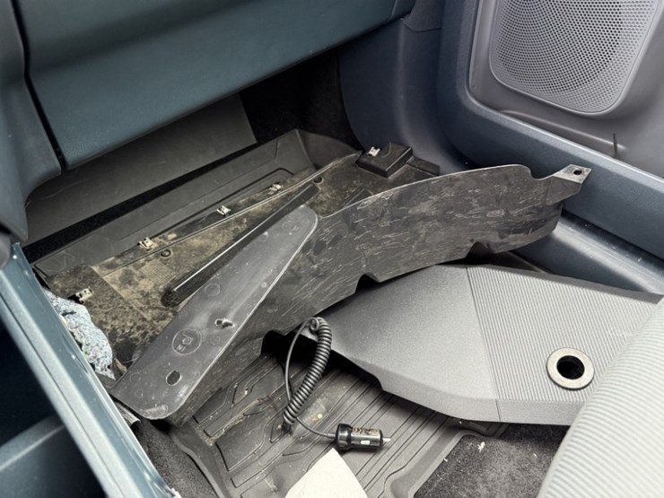 2024-ford-maverick-image-35