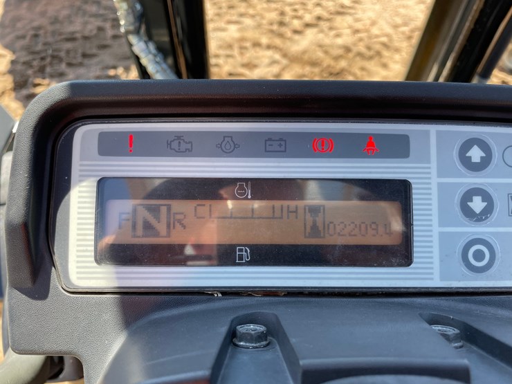 #1133-•-unicarriers-lp-forklift-image-20