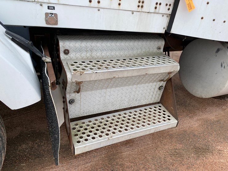 1998-kenworth-t800-image-14