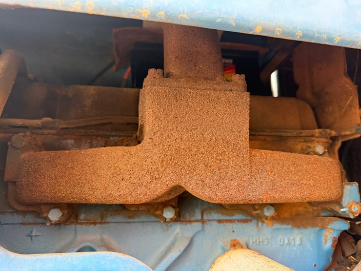 1990-ford-6610-image-30