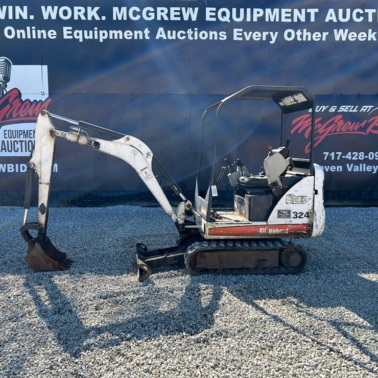 BOBCAT 324
