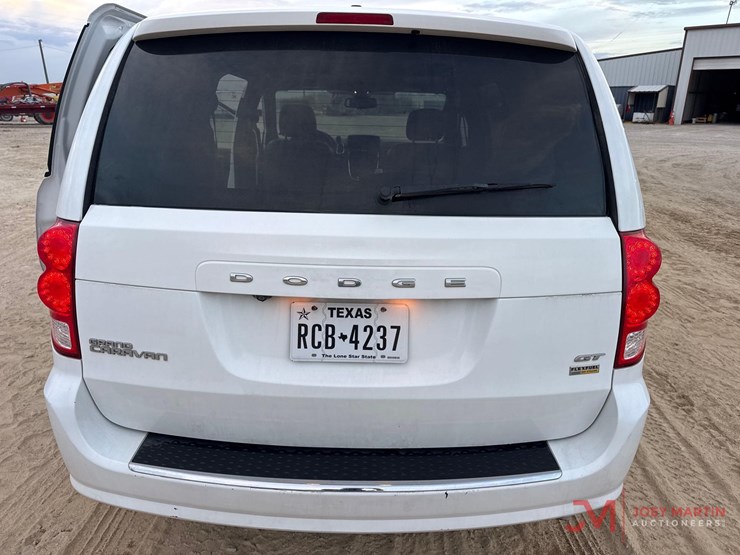 2019-dodge-grand-caravan-image-8