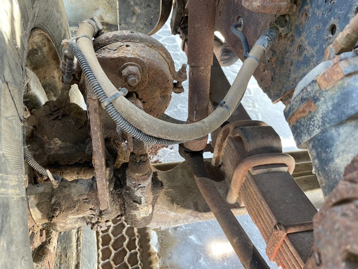 1999-international-4900-image-54