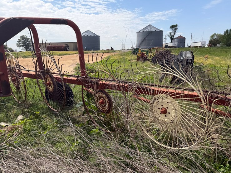 #46931-•-rossi-rt79-hay-rake-image-35