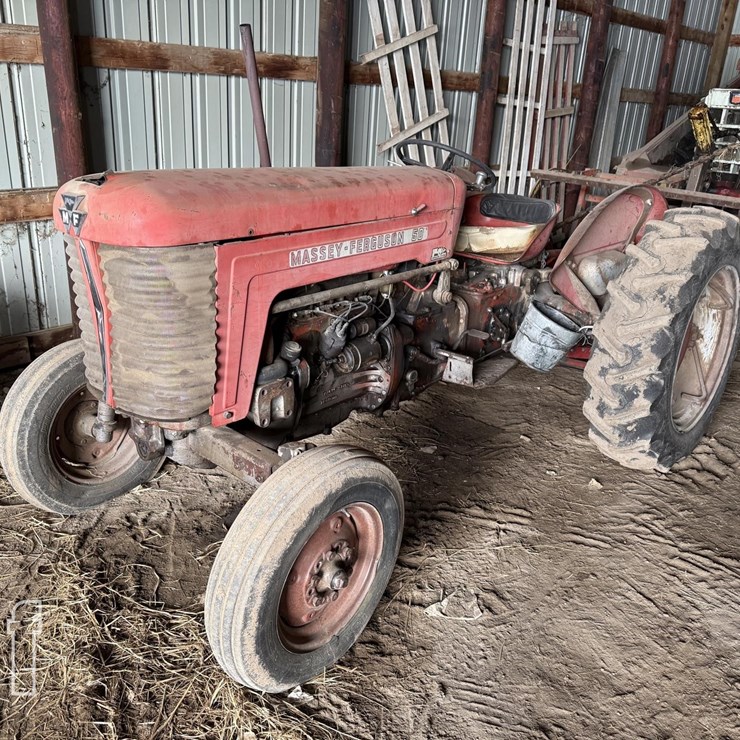 MASSEY-FERGUSON 50