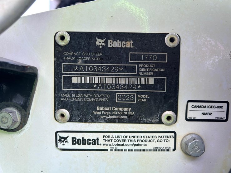 2023-bobcat-t770-image-30