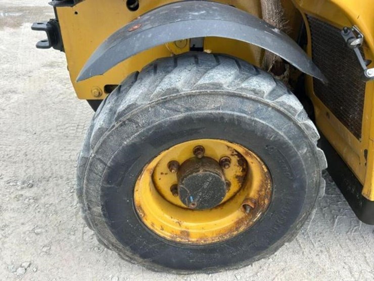 2012-caterpillar-th255-image-55