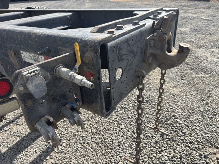 2023-international-hx520-image-26