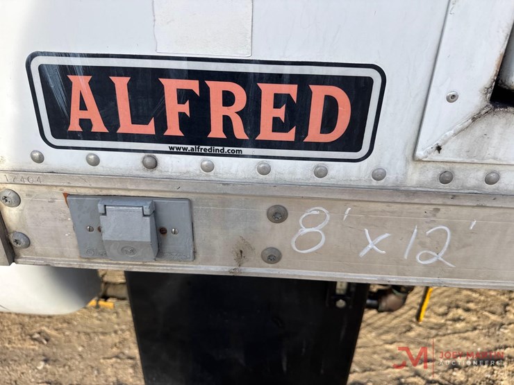 2016-ford-f550-xl-image-37