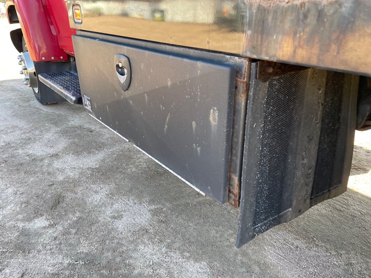 2006-gmc-topkick-image-29