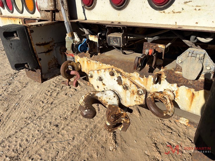 2008-international-7400-image-17