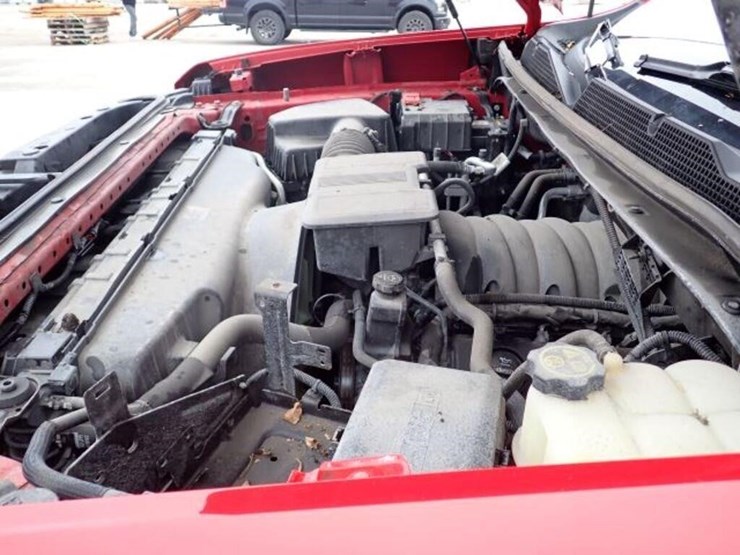 2022-chevrolet-2500hd-image-45