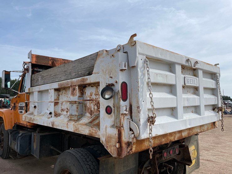 1995-international-2554-image-17