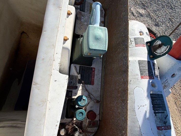 2008-international-7400-image-32