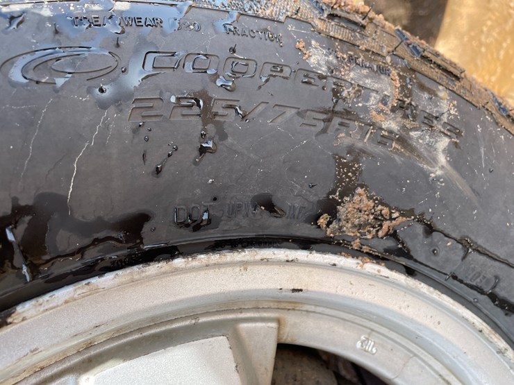 2005-jeep-liberty-image-15