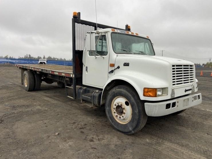 1995-international-4700-image-7