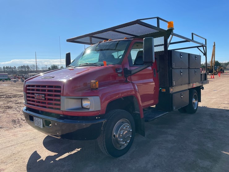 2006-gmc-topkick-image-1