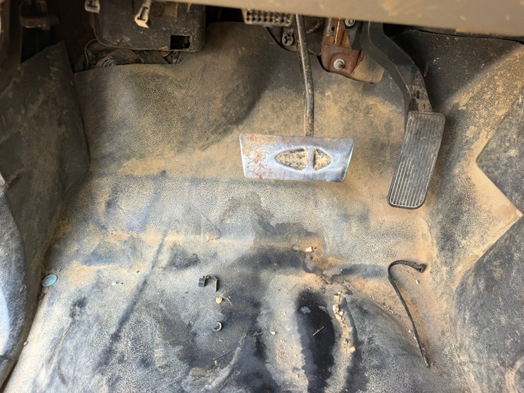 #41750-•-2010-chevrolet-silverado-4x4-pickup-vin:-1gcskpe36az230962-image-34