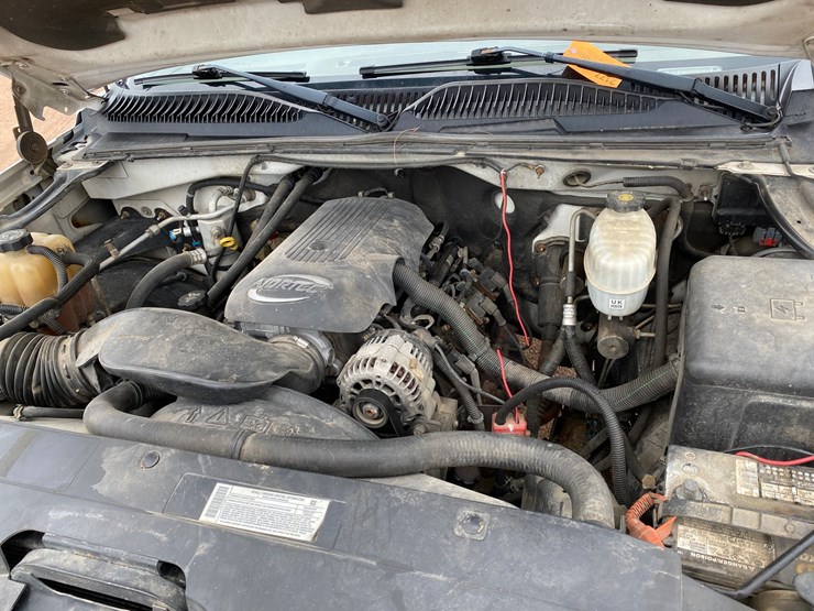 2004-chevrolet-2500-image-33