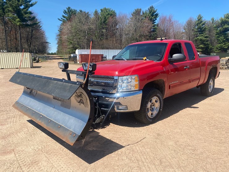 2012-chevrolet-silverado-1500-image-1