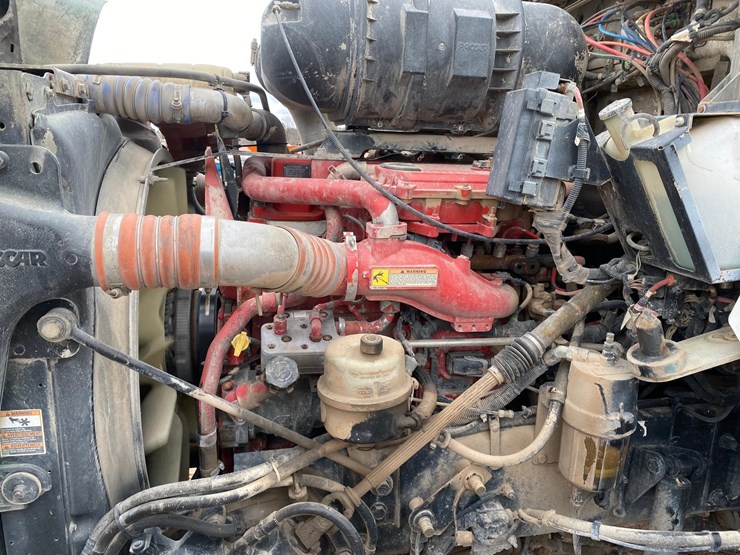 2015-kenworth-t800-image-54